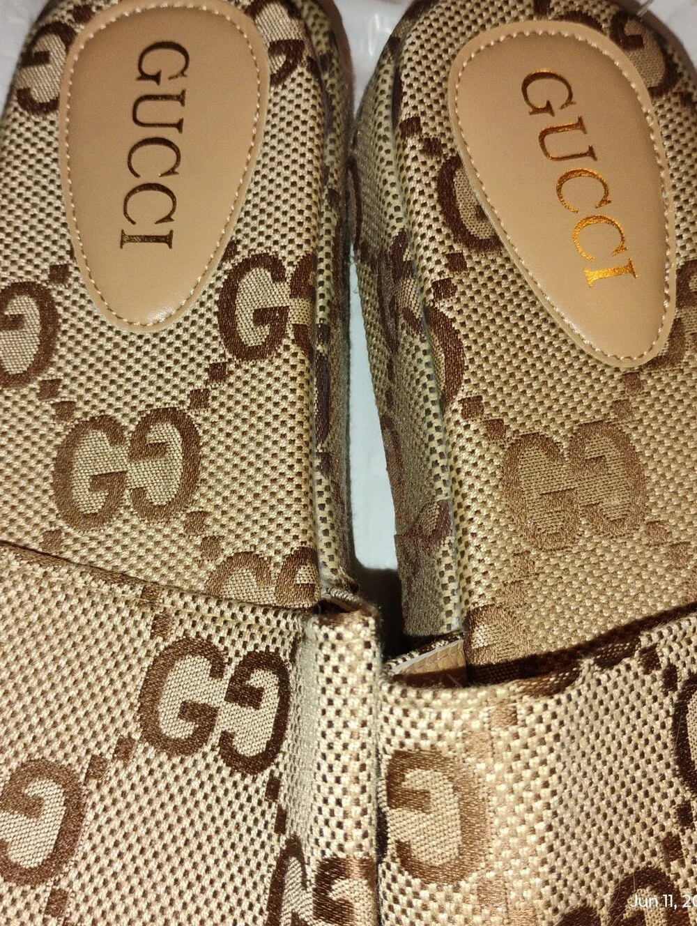 Cute But F A K E All The Way Niice Logo Knockoffs, Size 40 New - Picture 8 of 8